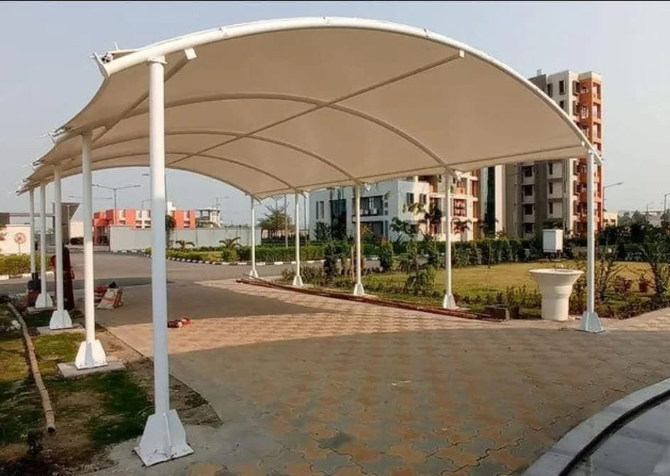 Skilled fabrication and welding of tensile steel structure